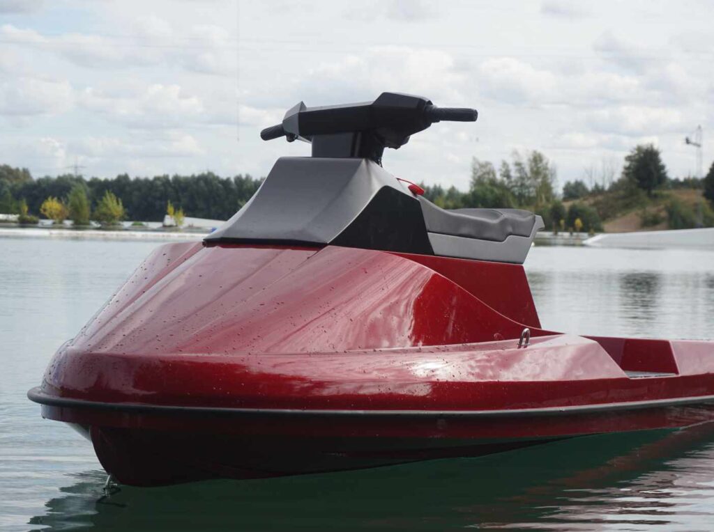 Kleinstwasserfahrzeug, Batterieelektrisch, Durchzugsstark und extrem wendig. Es ist kein Jetski, da es einen hocheffizienten getunnelten Propeller hat. Geschwindigkeit 30km/h. Ideal für Behörden, Wasserschutzpolizei, Hafenmeister, Zoll, Hausboote