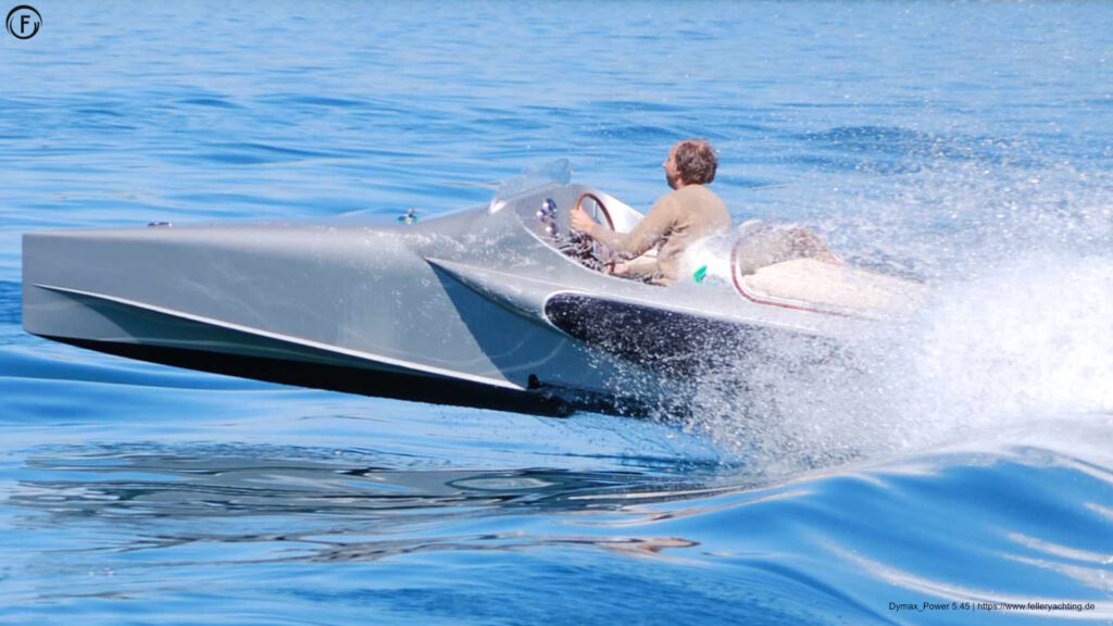 Der Roadstar auf dem Wasser, schnelles elegantes Sportboot, aussergewöhnliches Design, hervorragenden Fahreigenschaften, Länge 5,5m, für 2 Personen, Reisegeschwindigkeit 32kn, maximal Geschwindigkeit 50kn, Umweltfreundlicher Methanol Schiffsantrieb, Hersteller Felleryachting