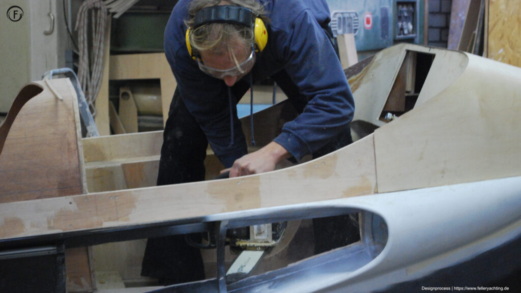 Prototyping, reverse engineering, shaping, styling, Uwe Fellers most advanced tool, the chainsaw.